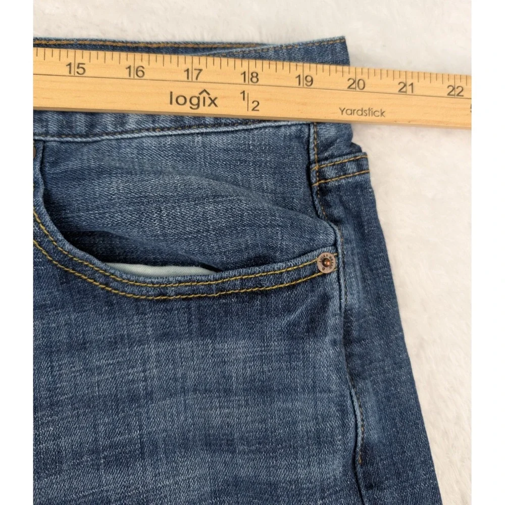 Lucky Brand 181 Relaxed Straight Jeans Men's 40x32(39x31.5) Blue Med Wash Denim